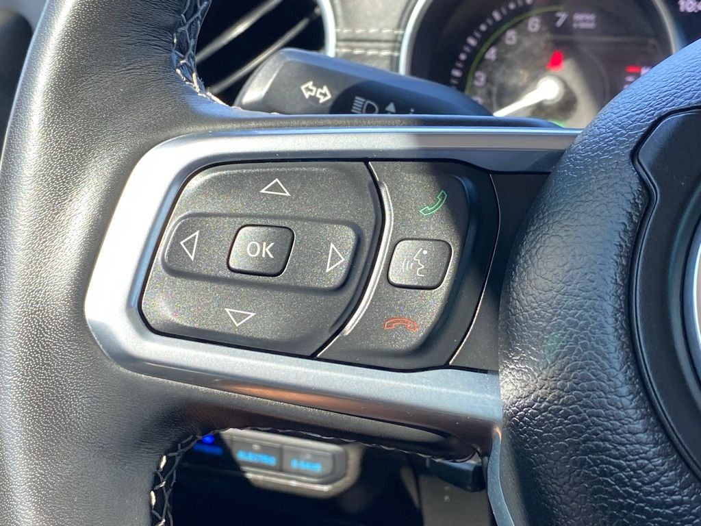 2023 Jeep Wrangler Sahara 4xe - REMOTE START / APPLE CARPLAY