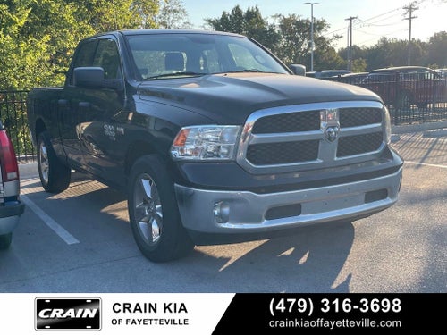 2019 RAM 1500 Classic Tradesman - IT'S GOT A HEMI!!! / 1-OWNER