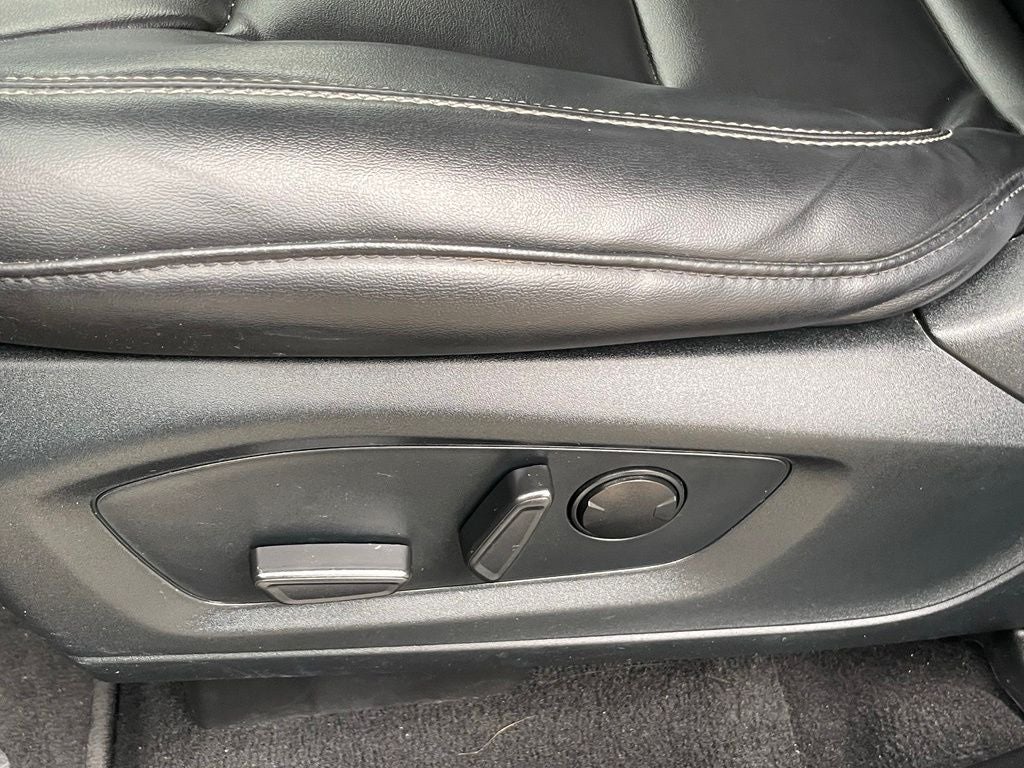 2021 Ford Explorer XLT - REMOTE START / POWER PASSENGER SEAT