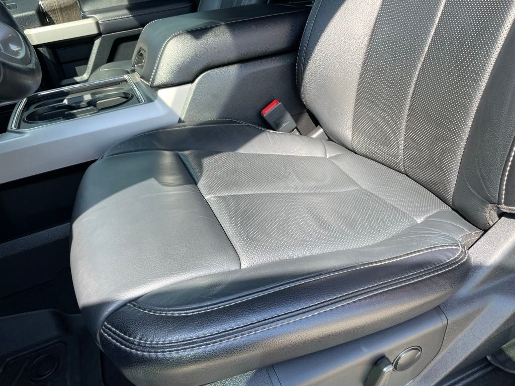 2020 Ford F-250SD Lariat - NAVIGATION / VENTILATED SEATS