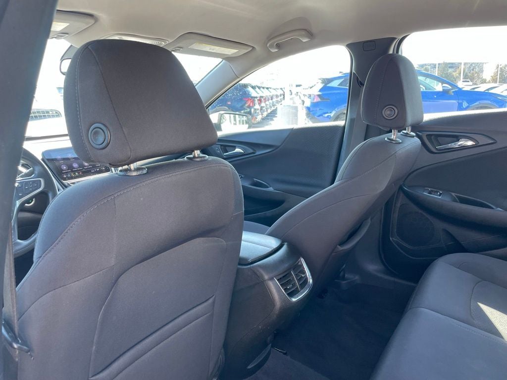 2022 Chevrolet Malibu LT - PUSH BUTTON START / APPLE CARPLAY