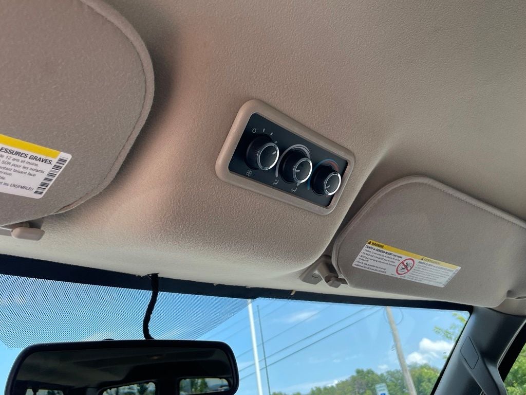 2024 Chevrolet Express 3500 LS Passenger - CARPOOL COMMANDER