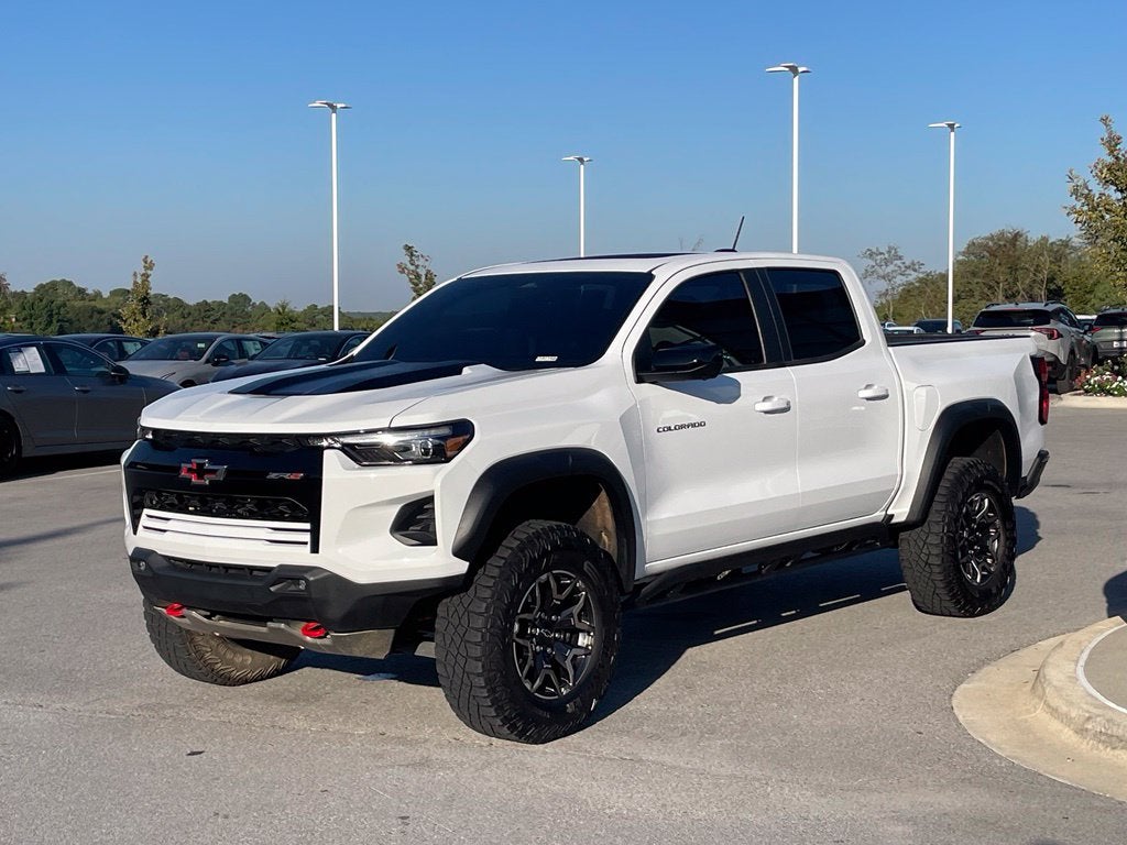 2024 Chevrolet Colorado ZR2 - POWER SUNROOF / HD SURROUND VISION