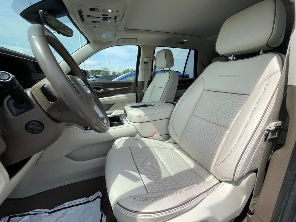 2021 GMC Yukon Denali - ONE OWNER / PANORAMIC SUNROOF