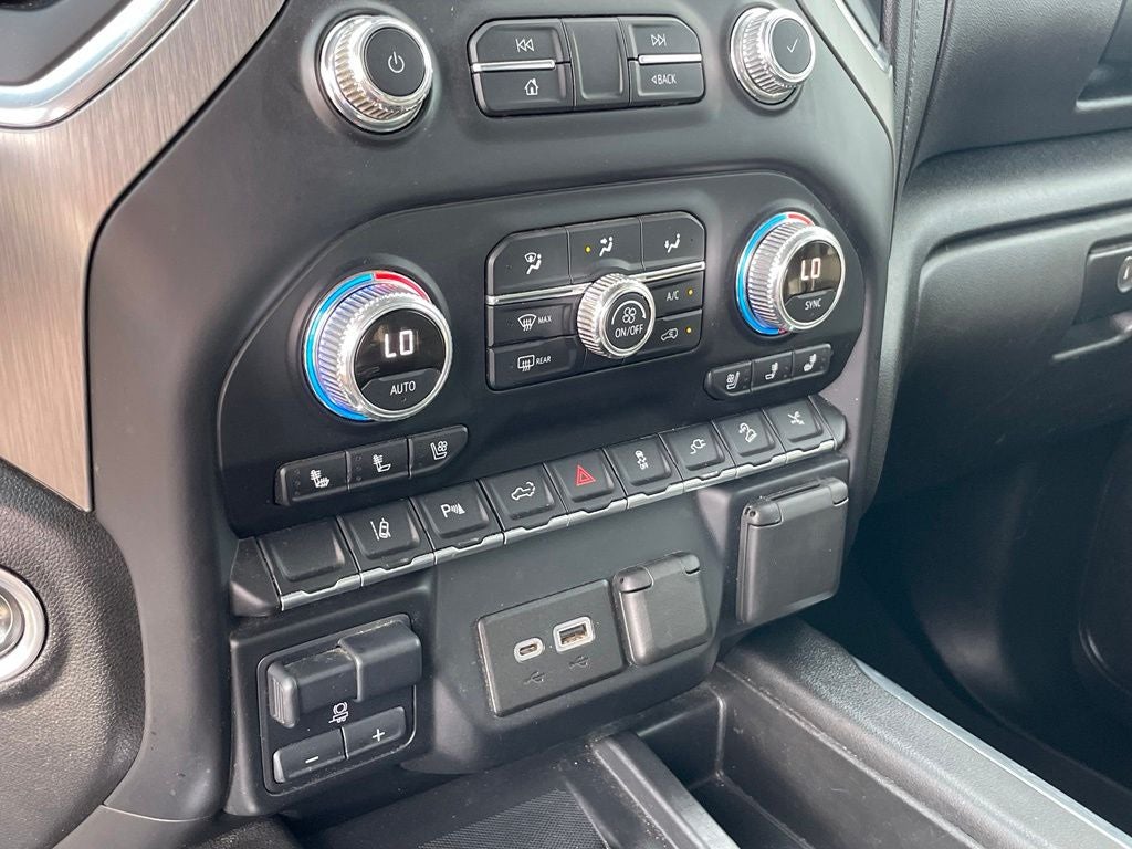 2022 GMC Sierra 2500HD Denali - ONE OWNER / CLEAN CARFAX