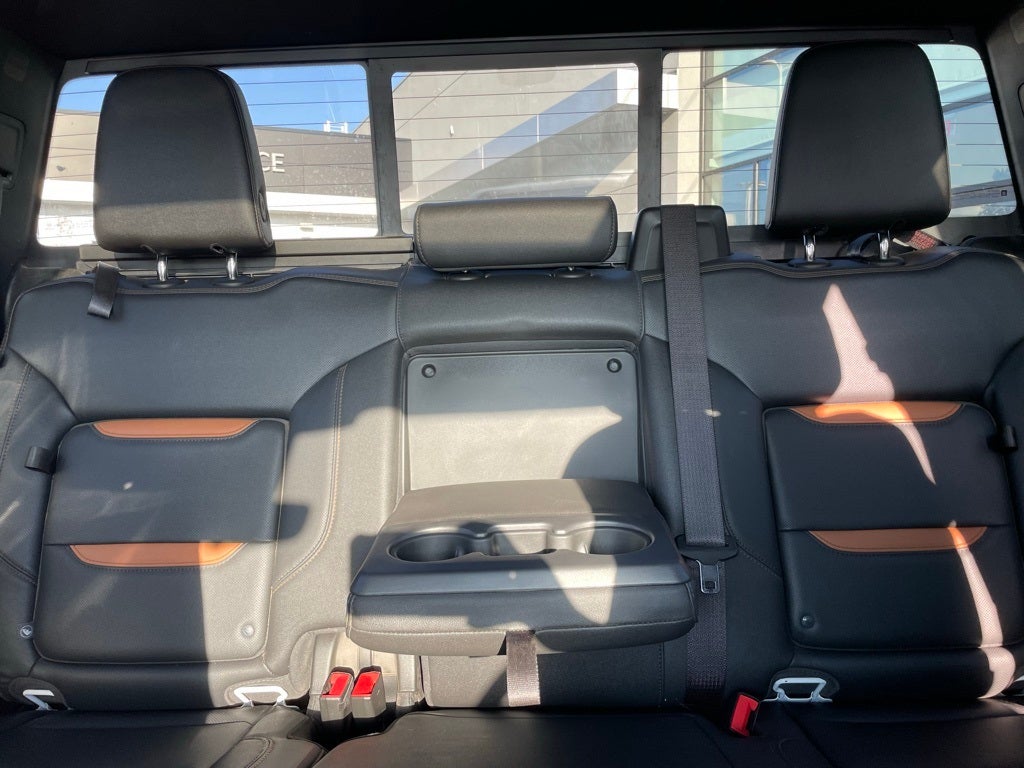 2024 GMC Sierra 1500 AT4 - DURAMAX 3.0L DIESEL / 2" LIFT AND MONOTUBE