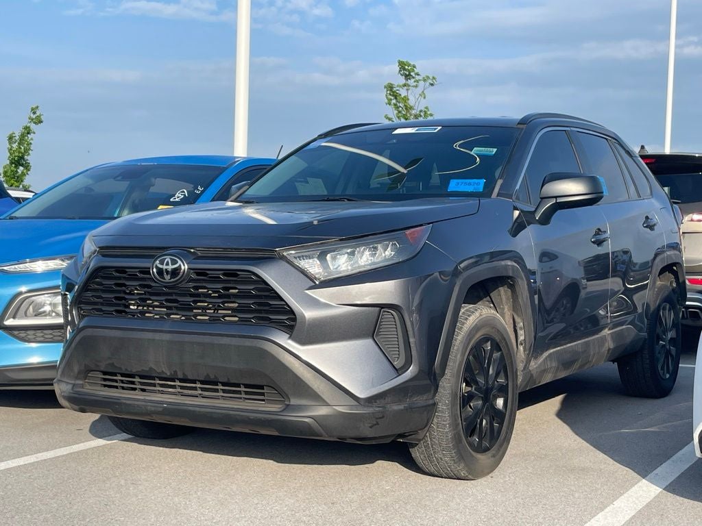 2021 Toyota RAV4 LE - AUTO HIGH BEAMS / APPLE CARPLAY
