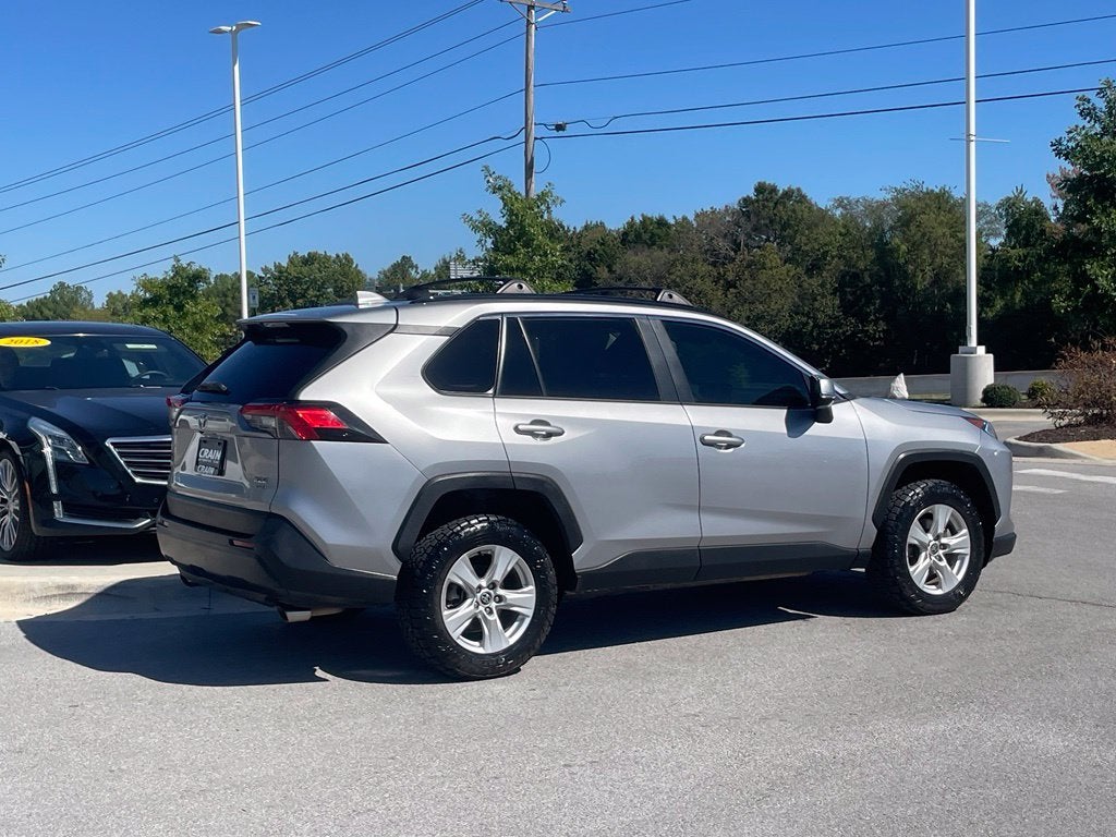 2021 Toyota RAV4 XLE - APPLE CARPLAY / AWD