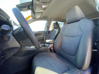 2024 Toyota RAV4 XLE - WIRELESS CARPLAY / LANE DEPARTURE ALERT