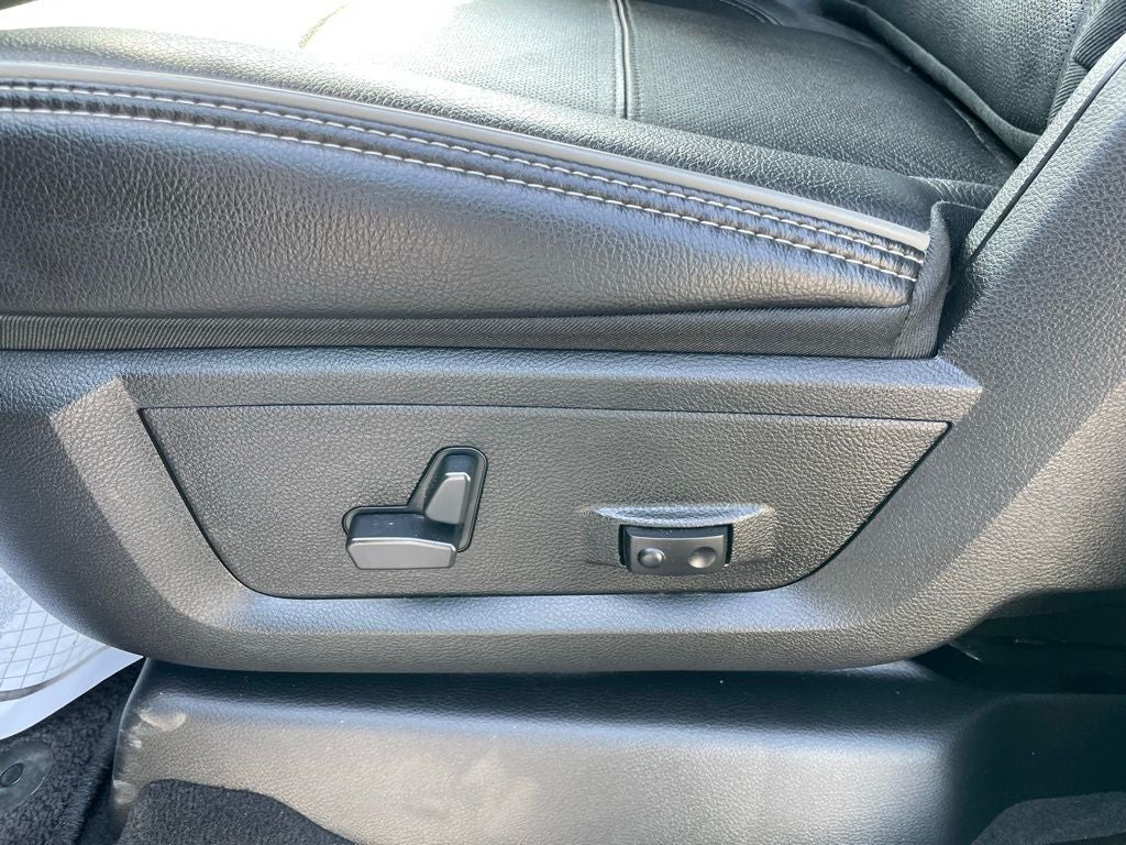 2024 RAM 2500 Laramie - VENTILATED SEATS / POWER ADJUSTABLE PEDALS