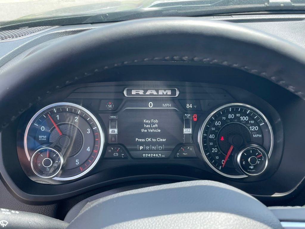 2024 RAM 2500 Laramie - REMOTE TAILGATE RELEASE / BLIND SPOT MONITOR