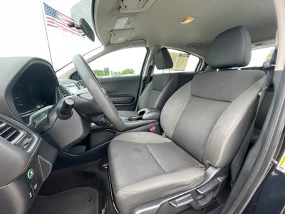2022 Honda HR-V LX - 34 MPG / CLEAN CARFAX