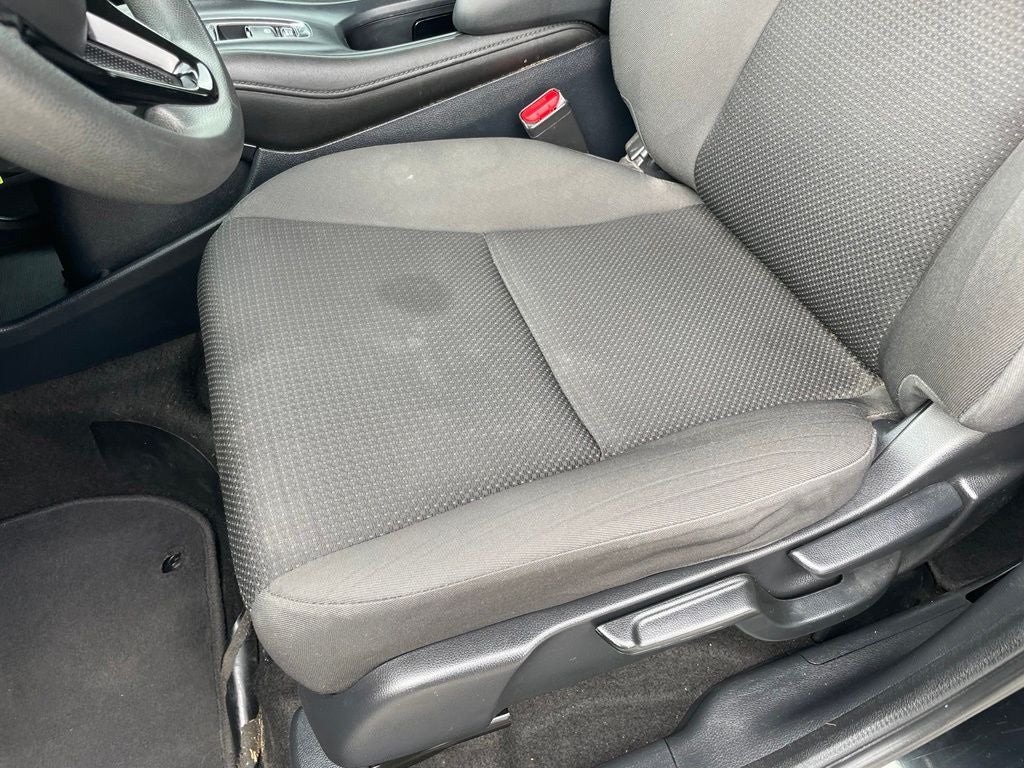 2022 Honda HR-V LX - 34 MPG / CLEAN CARFAX