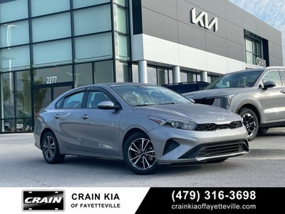2024 Kia Forte LXS - KIA CERTIFIED / BLIND SPOT ASSIST