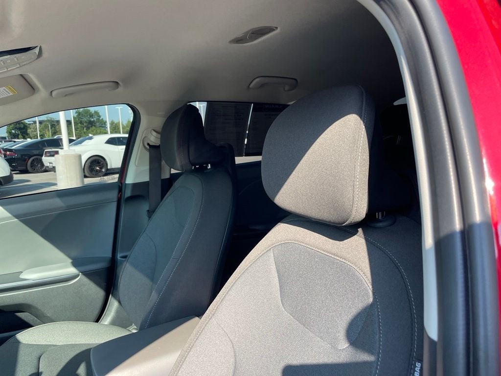 2025 Kia K4 LXS - KIA CERTIFIED / BLIND SPOT ASSIST