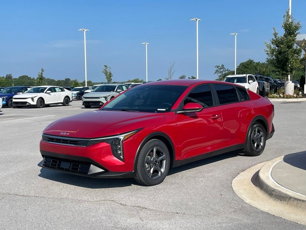 2025 Kia K4 LXS - KIA CERTIFIED / BLIND SPOT ASSIST