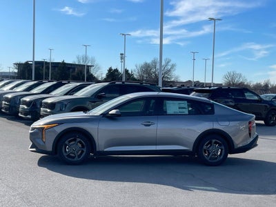 2026 Kia K4 LXS