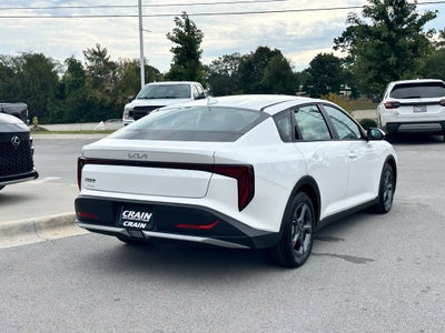 2026 Kia K4 LXS