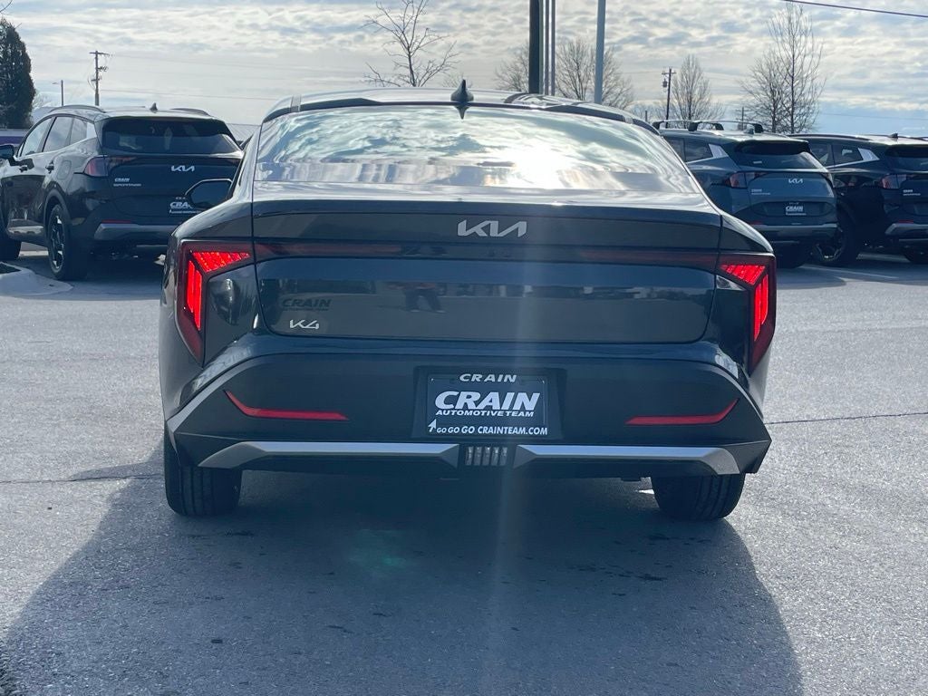 2026 Kia K4 LXS