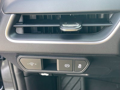2027 Kia K4 LX