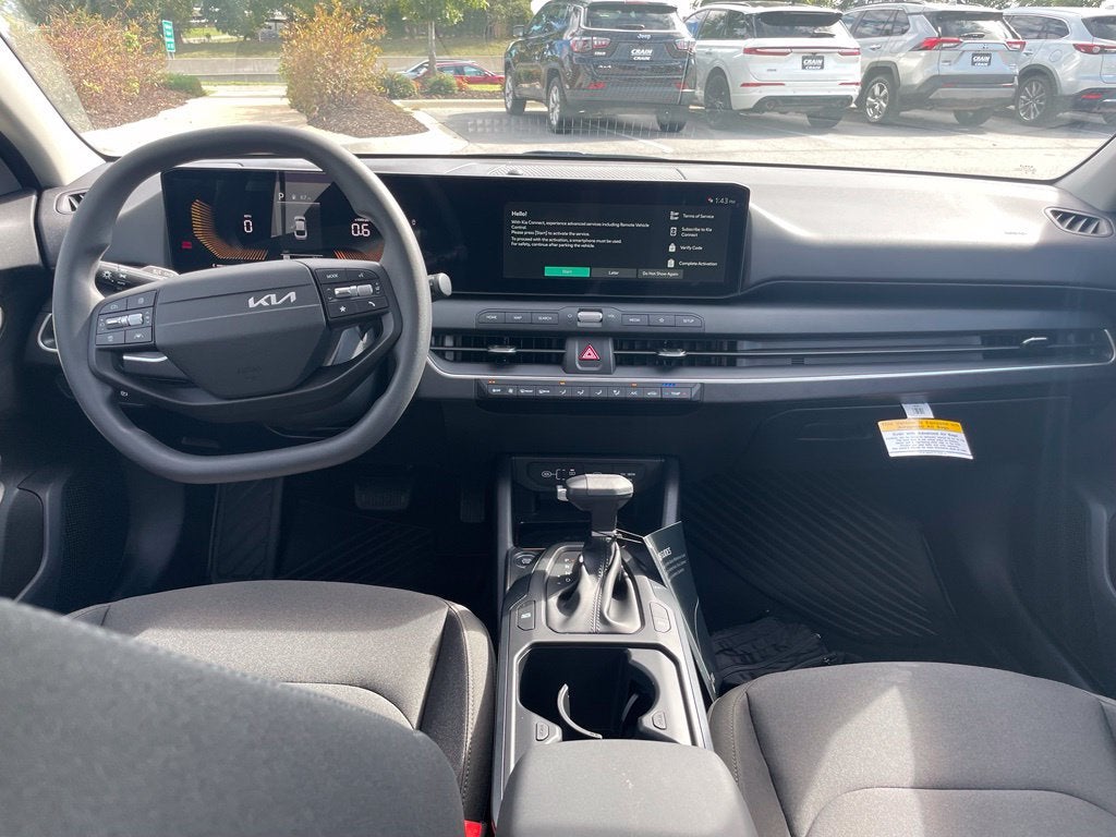 2027 Kia K4 LX
