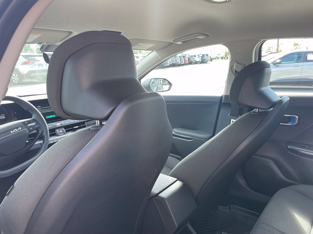 2027 Kia K4 LX
