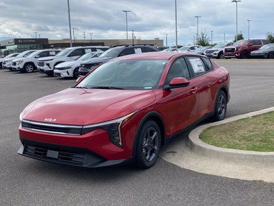2027 Kia K4 LXS