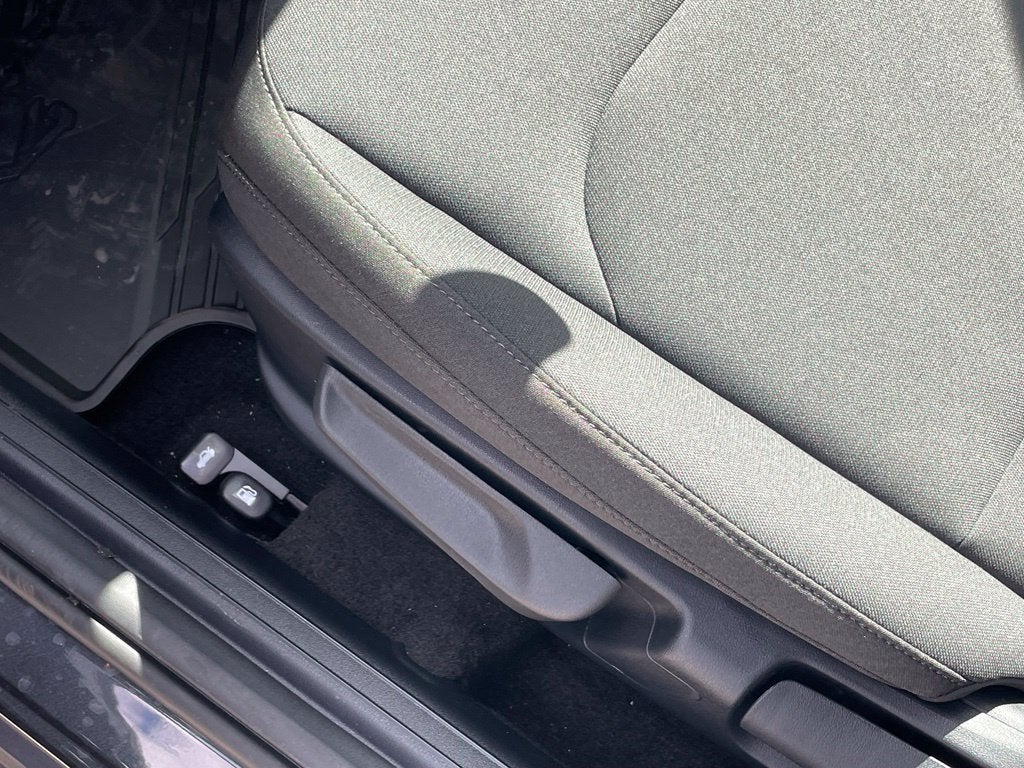 2027 Kia K4 LX