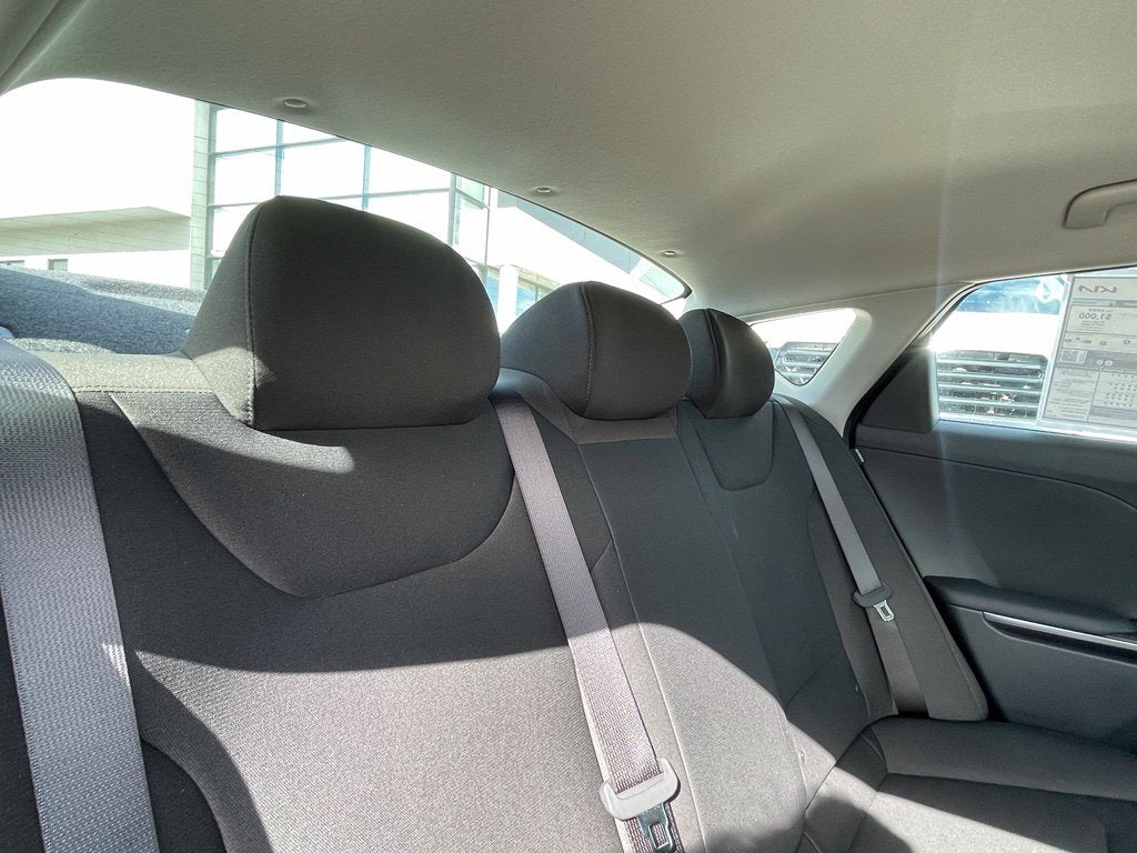 2027 Kia K4 LX