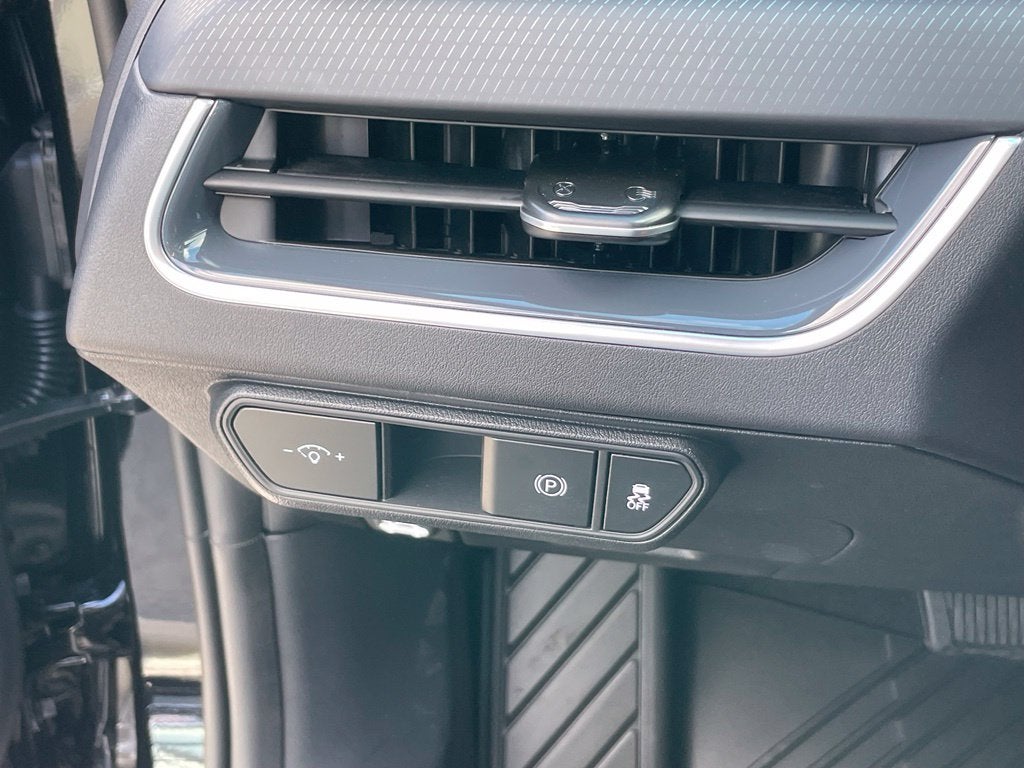 2027 Kia K4 GT-Line