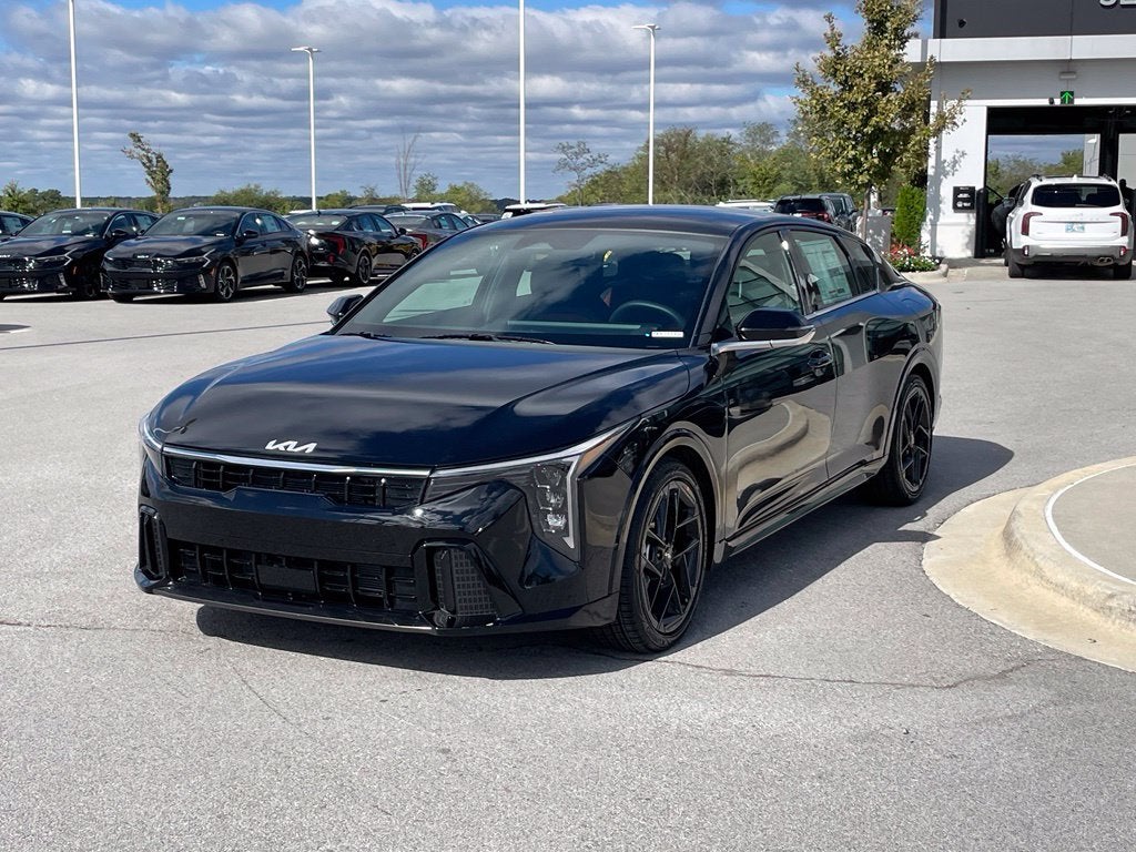 2027 Kia K4 GT-Line