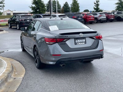 2022 Nissan Sentra SR - 37 MPG / BLIND SPOT WARNING