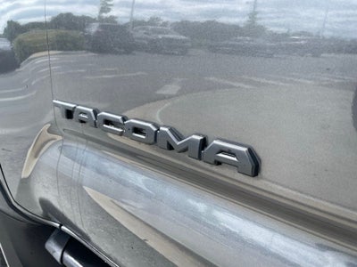 2018 Toyota Tacoma TRD Off-Road V6 - MULTI TERRAIN SELECT