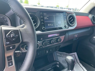 2023 Toyota Tacoma SR5 V6 - APPLE CARPLAY / LANE KEEP ASSIST