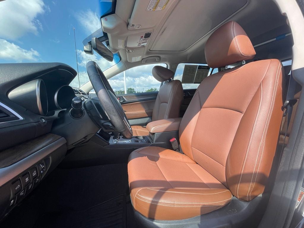2017 Subaru Outback 2.5i Touring - MEMORY SEATS / CD PLAYER