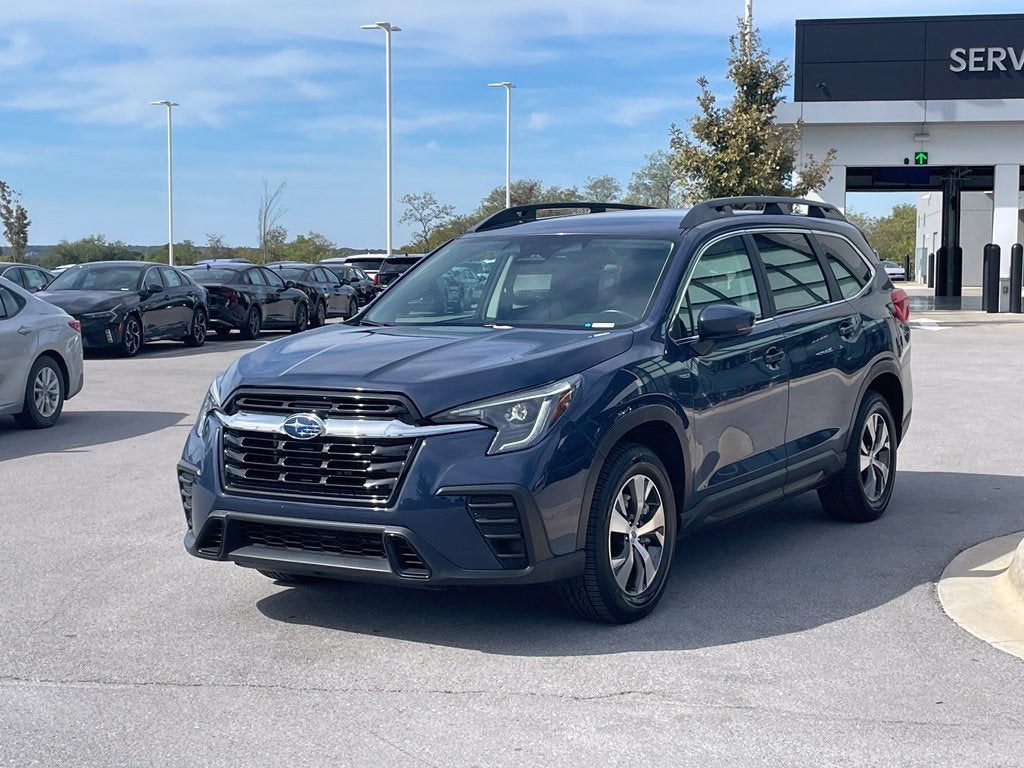 2025 Subaru Ascent Premium - 7 PASSENGER / APPLE CARPLAY