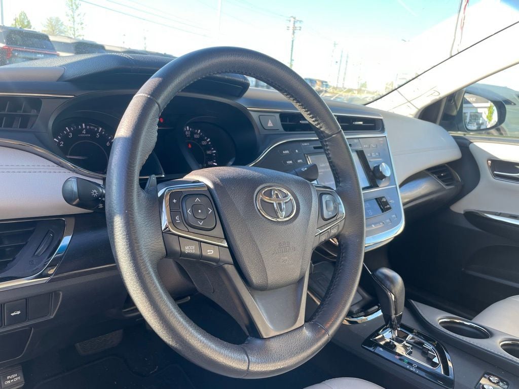 2018 Toyota Avalon XLE - ONE OWNER / RADAR CRUISE CONTROL