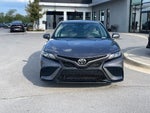 2021 Toyota Camry SE - 39 MPG / APPLE CARPLAY