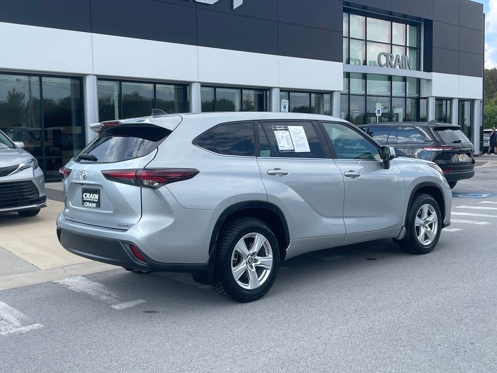 2024 Toyota Highlander LE - 3RD ROW / POWER LIFTGATE