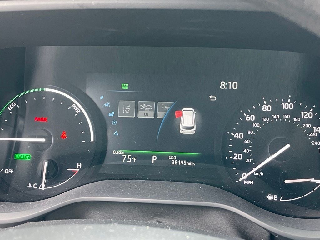 2025 Toyota Sienna LE 8 Passenger - 36 MPG / WIRELESS CARPLAY