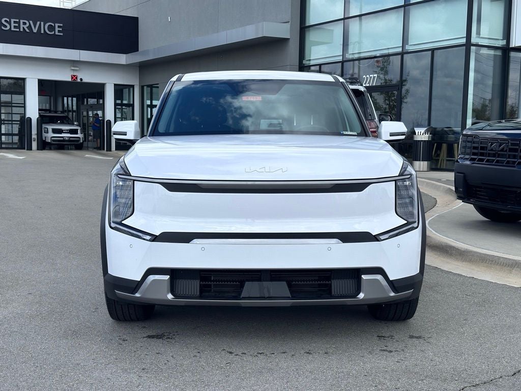 2026 Kia EV9 Light Long Range