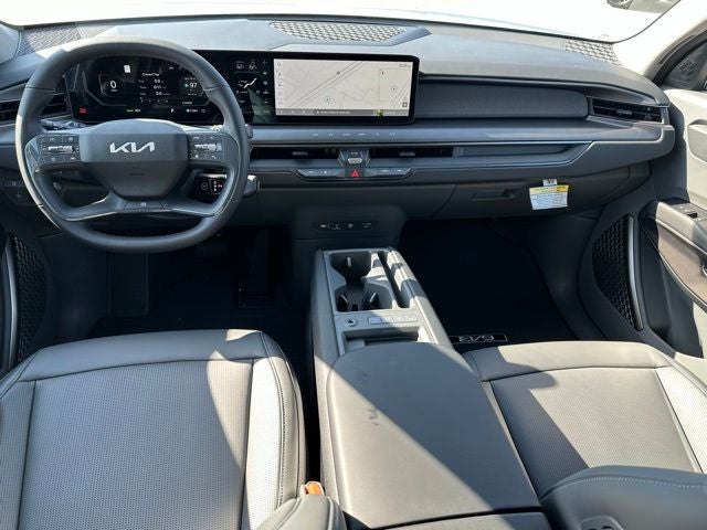 2026 Kia EV9 Light Long Range