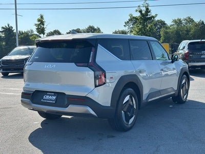 2026 Kia EV9 Light Long Range