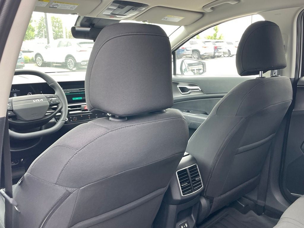 2027 Kia Sportage LX