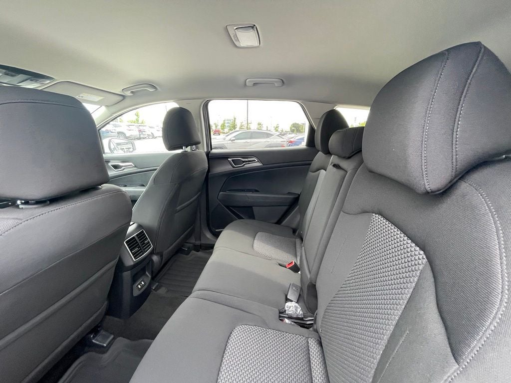 2027 Kia Sportage LX