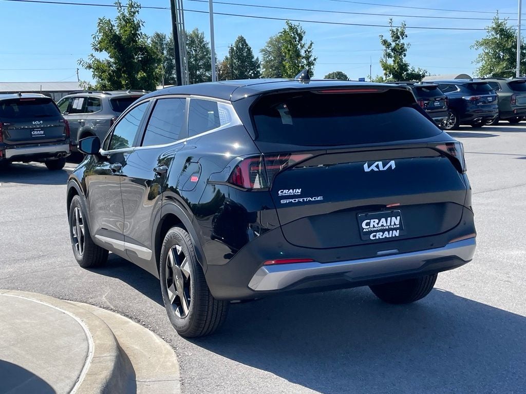 2027 Kia Sportage LX