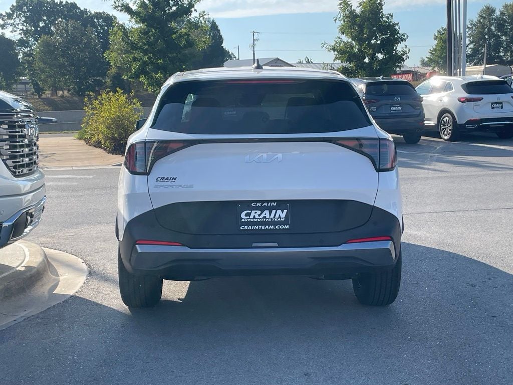 2027 Kia Sportage EX