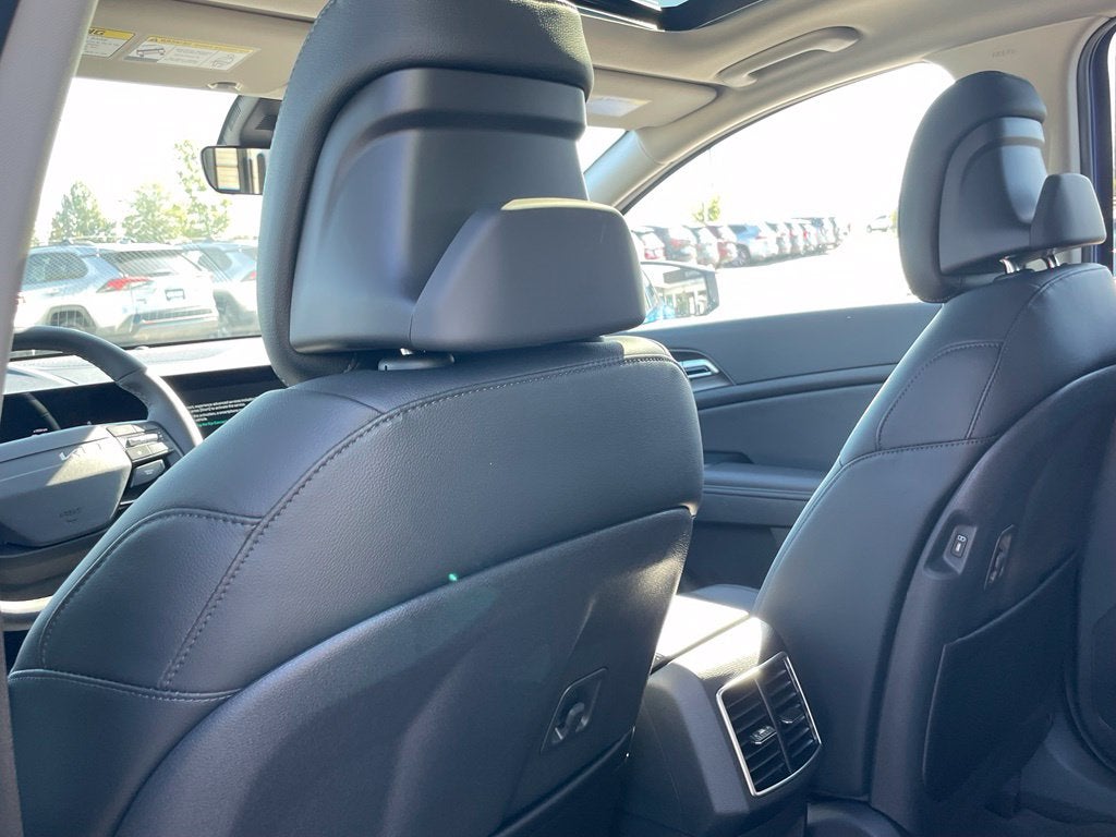 2027 Kia Sportage EX