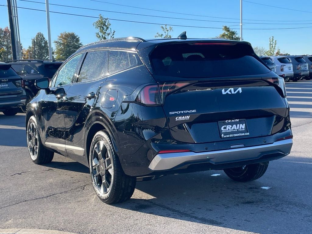 2026 Kia Sportage SX-Prestige - CARMINE RED INTERIOR COLOR PKG