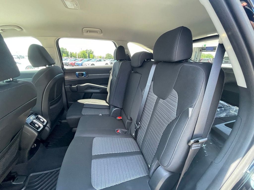 2026 Kia Sorento LX